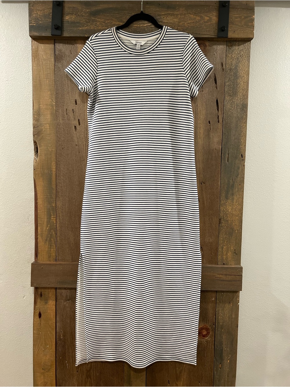 SPANX AirEssentials Striped Side Slit Maxi T-Shirt Dress Petite Small